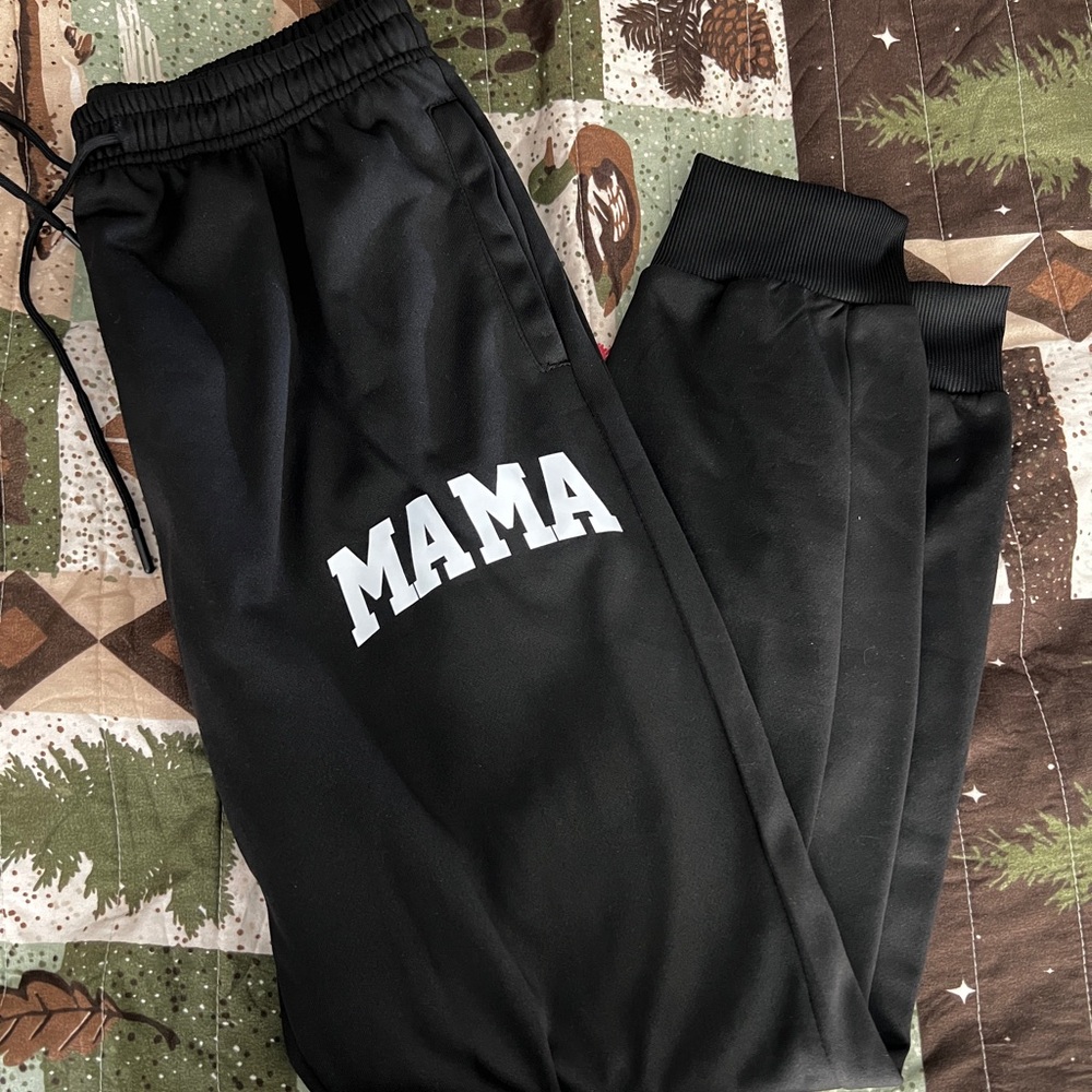MAMA Joggers